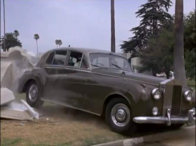 Bentley S-Type in Get Crazy