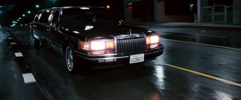Lincoln Town Car Stretched Limousine