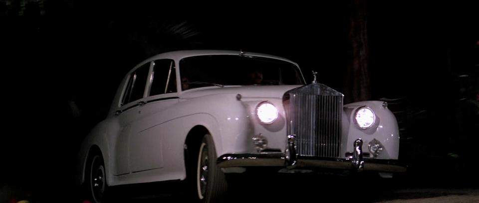 Bentley S2