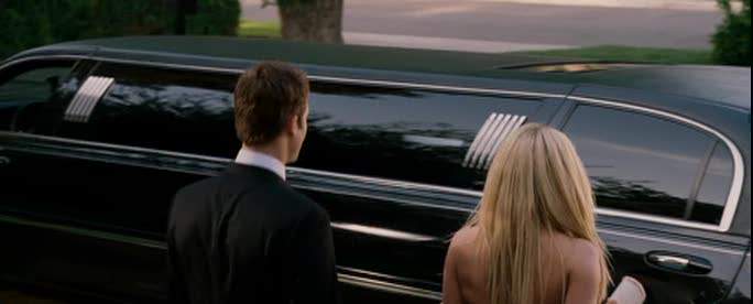Lincoln Town Car Stretched Limousine