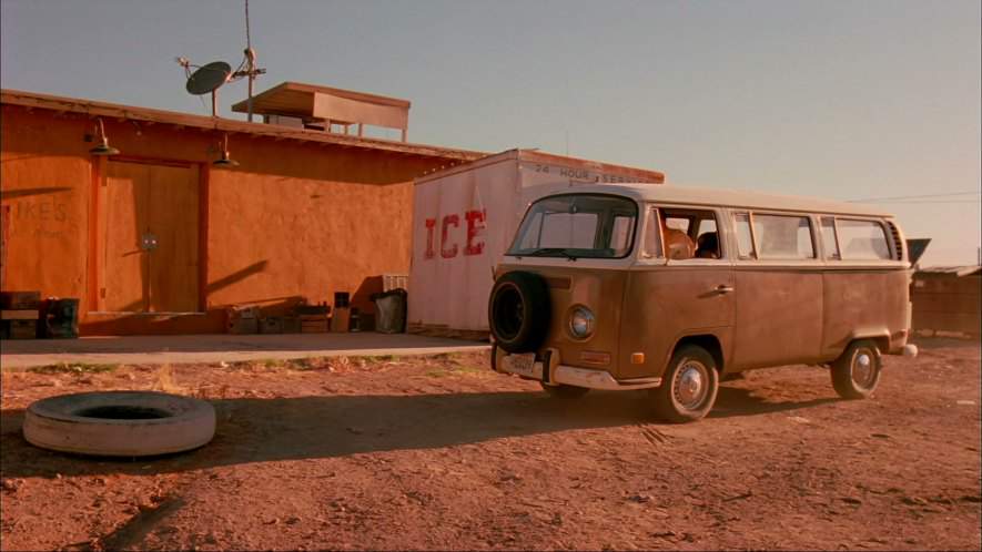 Volkswagen Station Wagon T2