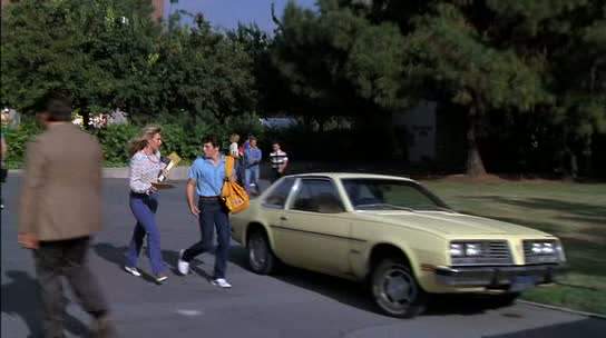 Pontiac Sunbird