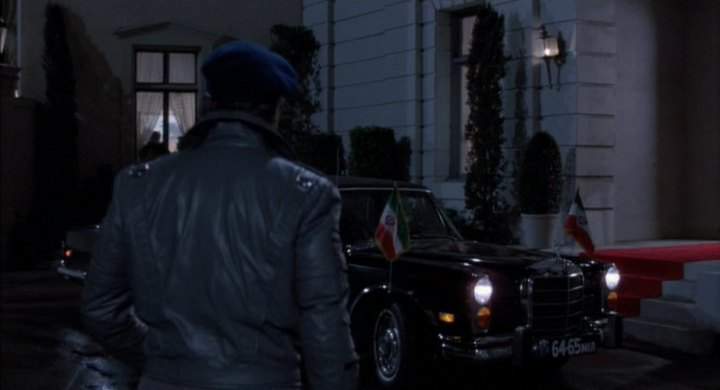 Mercedes-Benz 600