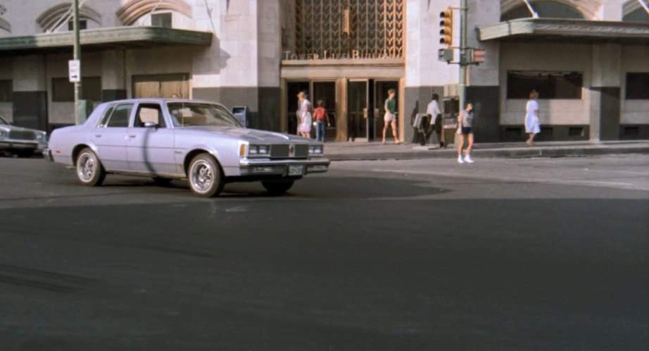 Oldsmobile Cutlass Supreme