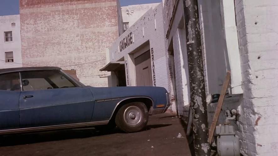 Buick LeSabre Custom