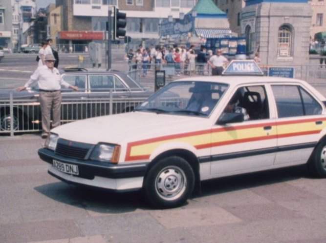 Vauxhall Cavalier MkII