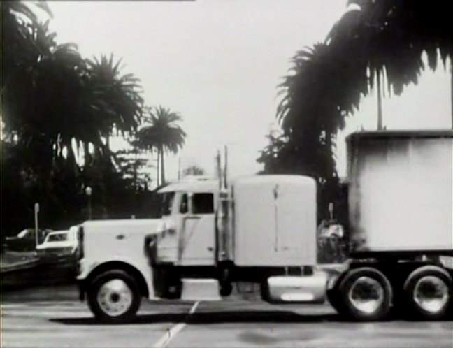 Peterbilt 359