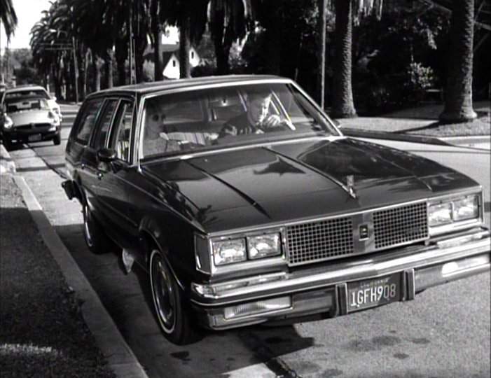 Oldsmobile Cutlass Cruiser