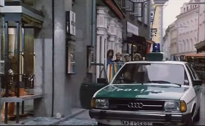 Audi 100 C2
