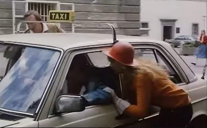 Mercedes-Benz 