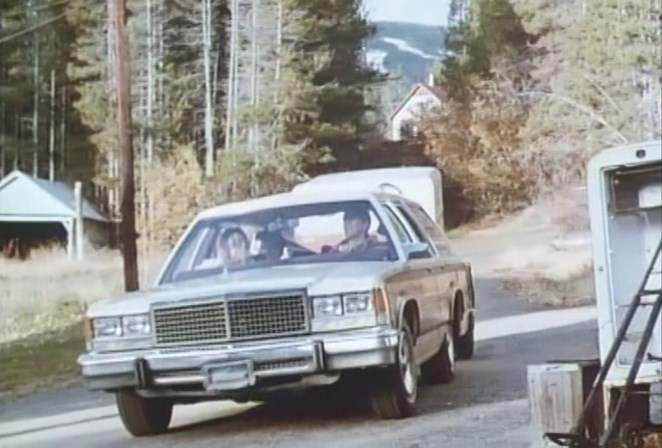 Ford LTD Country Squire