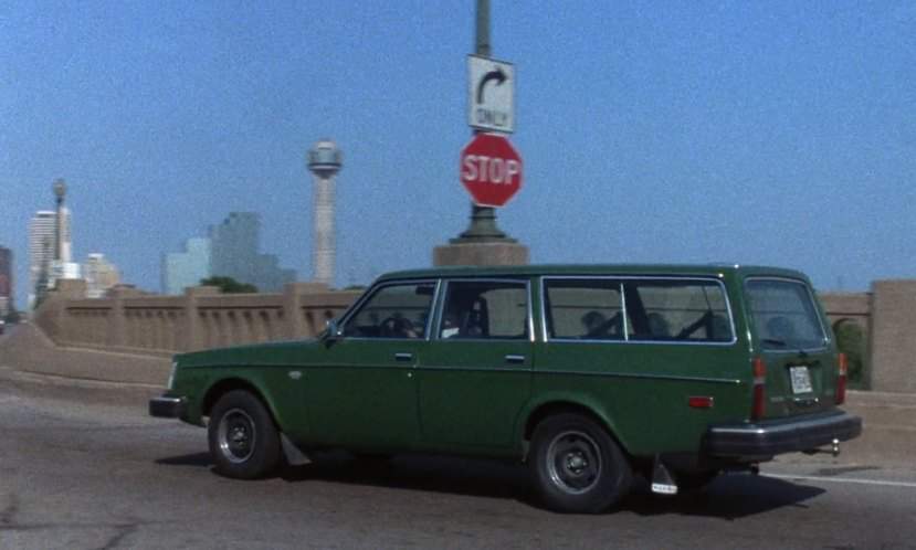 Volvo 245