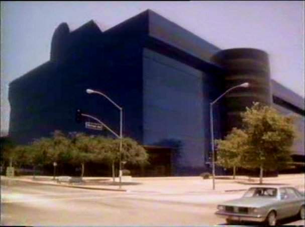 Oldsmobile Cutlass Salon