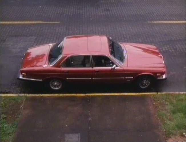 Jaguar Vanden Plas
