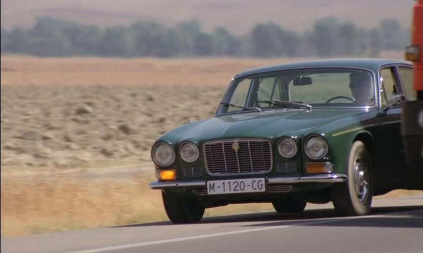 Jaguar XJ6