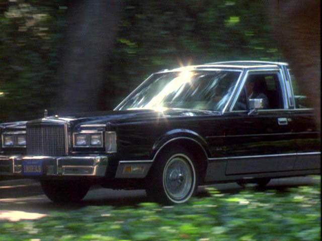 Lincoln Town Car