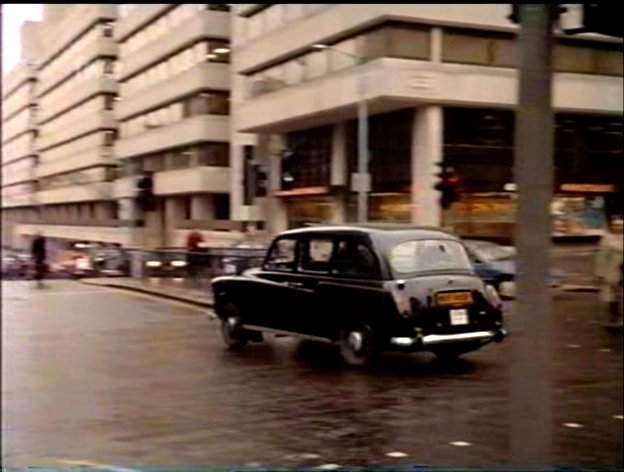 Austin FX4