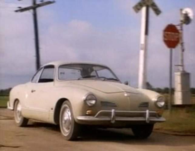 Volkswagen Karmann Ghia Coupe