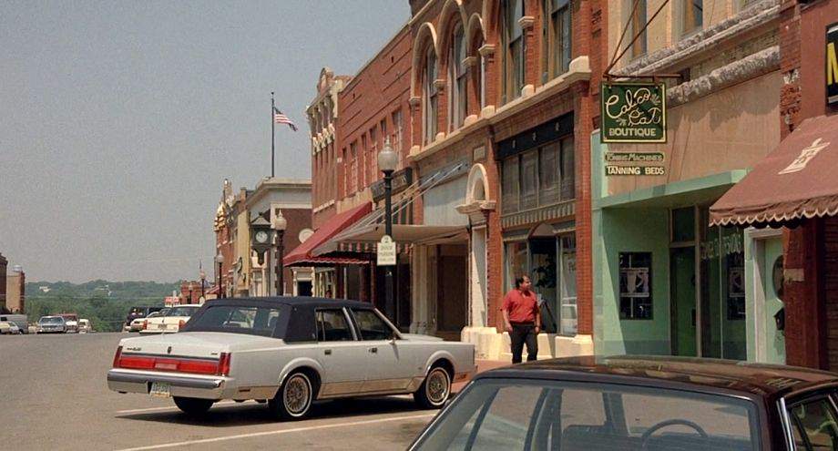 Lincoln Town Car