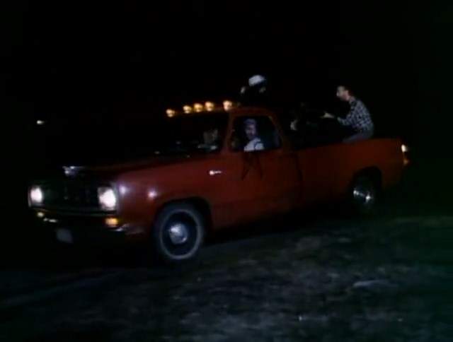 Dodge D-100