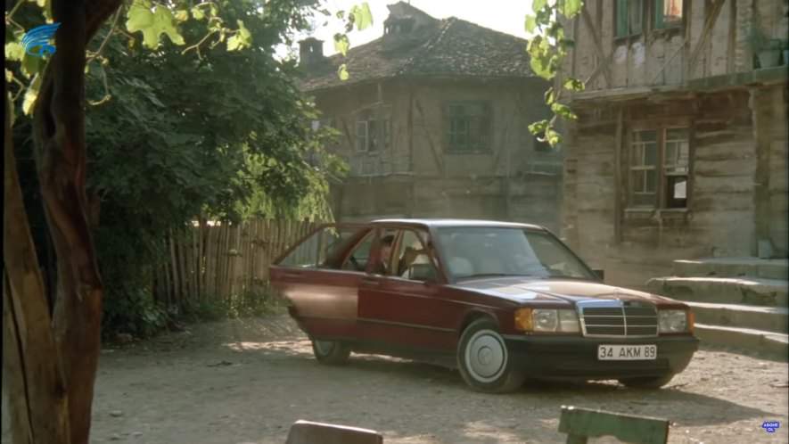 Mercedes-Benz 190