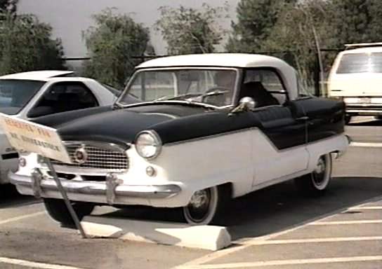 Nash Metropolitan