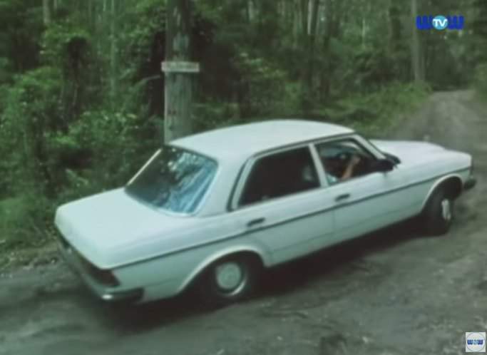 Mercedes-Benz 