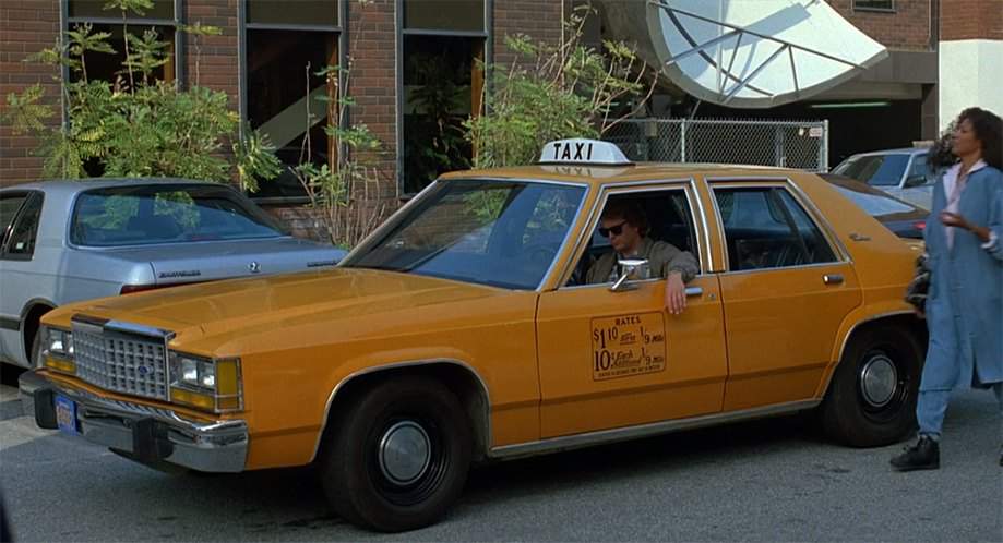 Ford LTD Crown Victoria