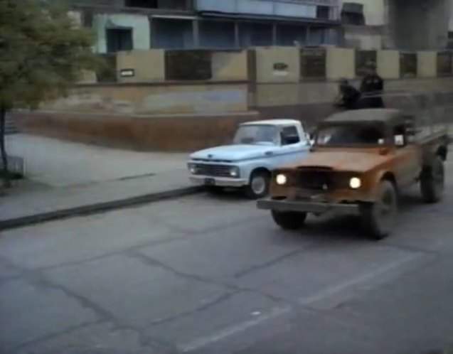Jeep M-715