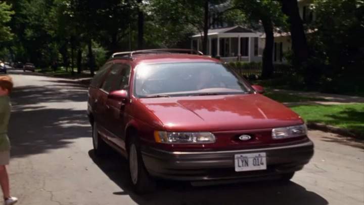 Ford Taurus