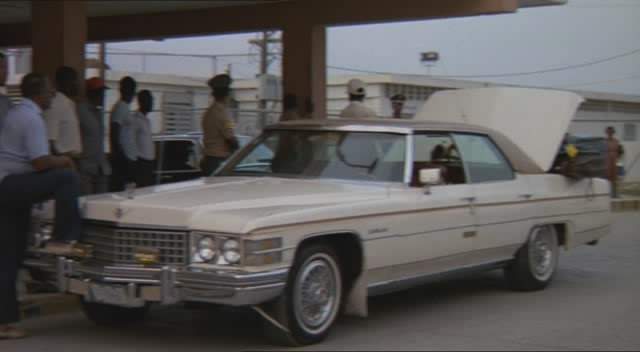 Cadillac Sedan DeVille