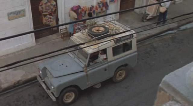 Land-Rover 88'' Series III Station Wagon