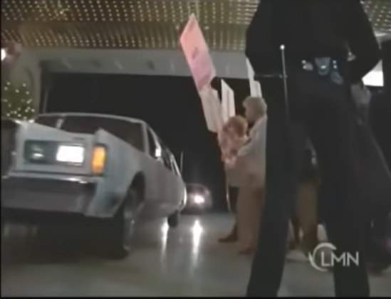 Lincoln Town Car Stretched Limousine