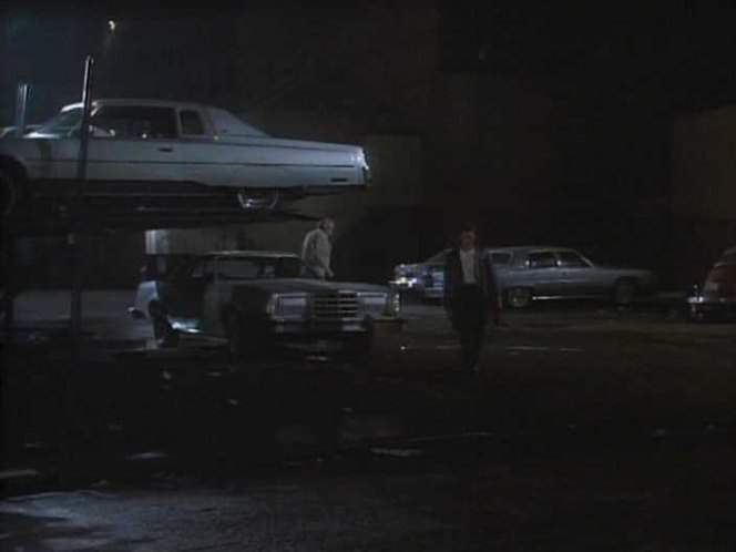 Chrysler New Yorker Brougham