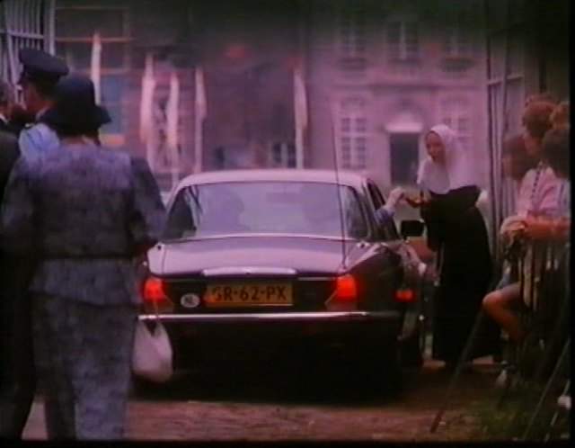 Daimler Double Six