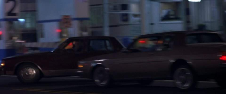 Oldsmobile Delta 88 Royale