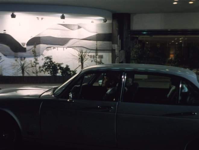 Jaguar XJ6