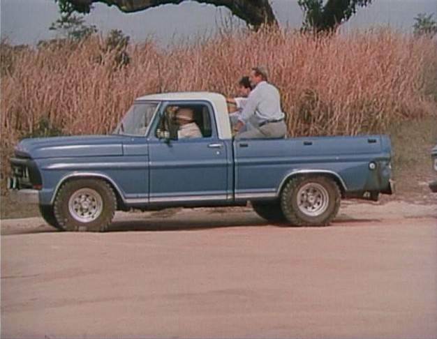 Ford F-1000