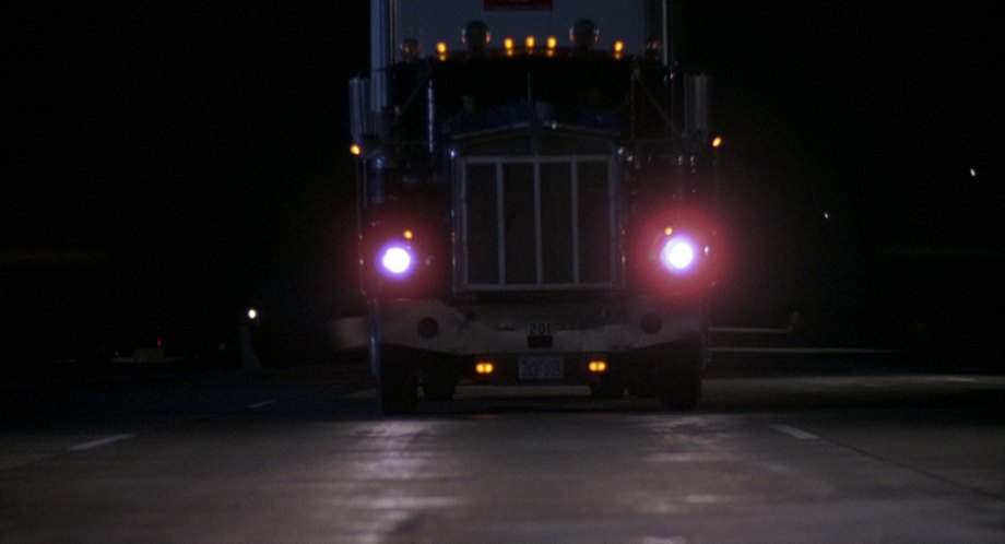 Kenworth W-900