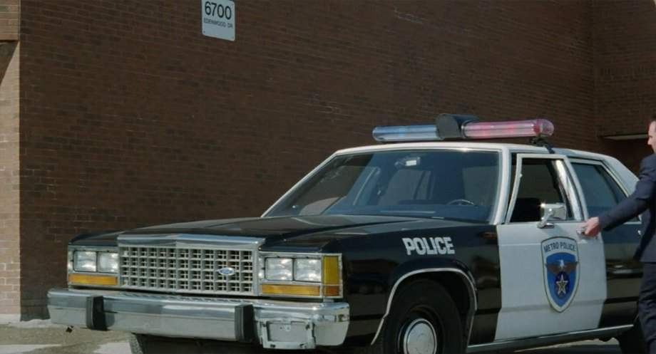 Ford LTD Crown Victoria