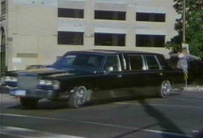 Lincoln Town Car Stretched Limousine