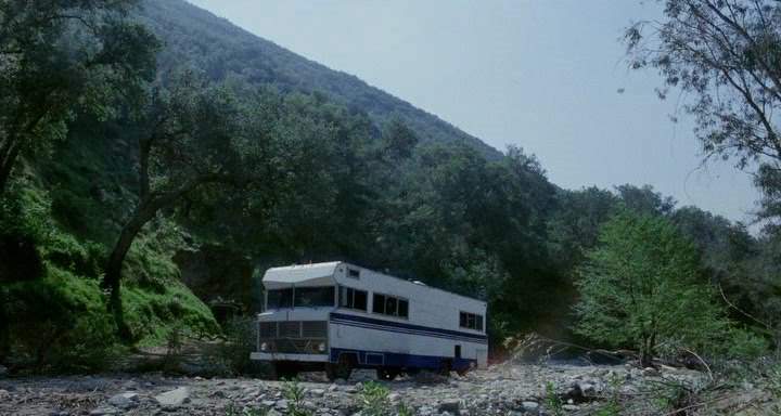Winnebago D-27
