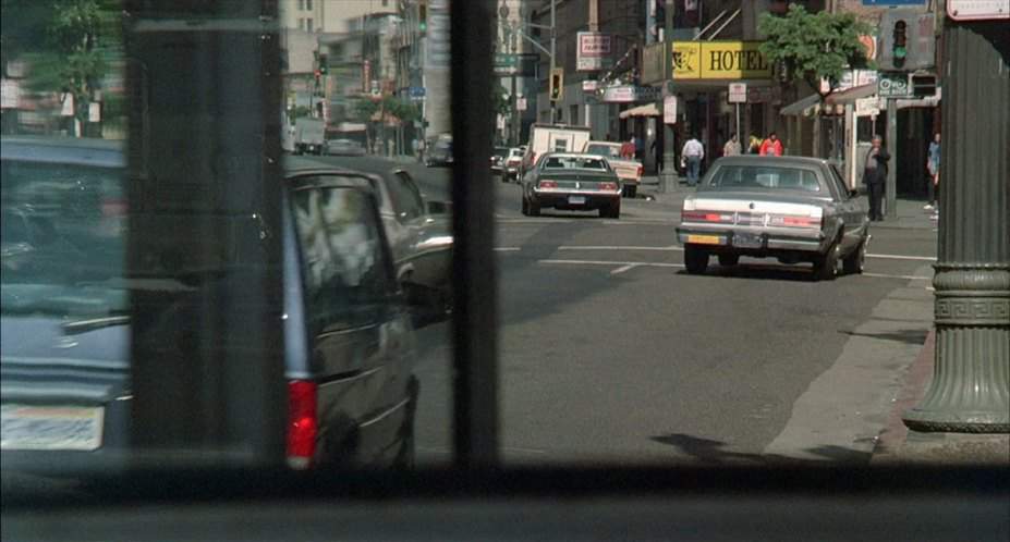 Chrysler New Yorker Fifth Avenue