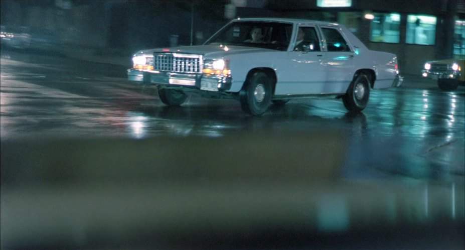 Ford LTD Crown Victoria