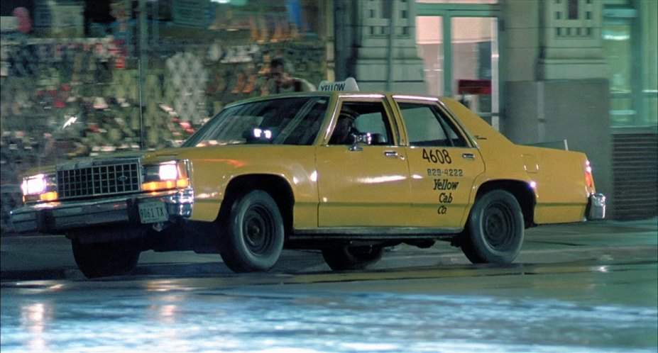 Ford LTD Crown Victoria
