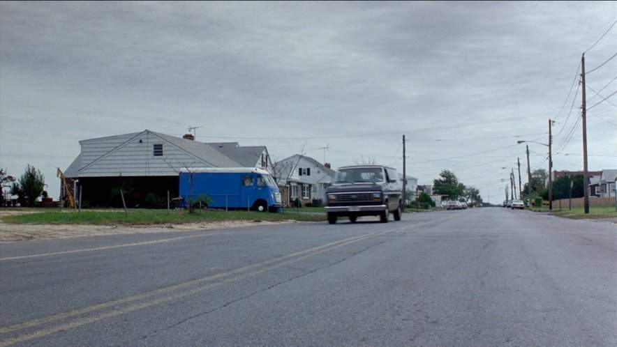 Grumman-Olson Kurb Side