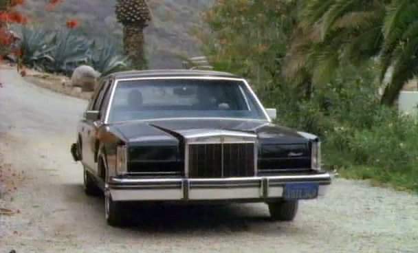 Lincoln Continental Mark VI