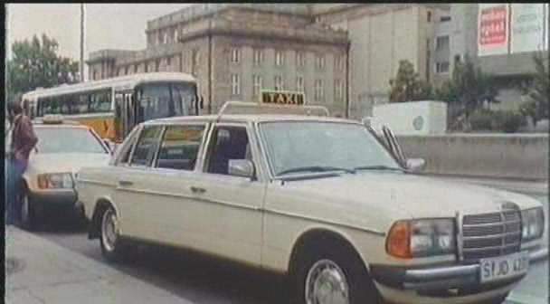 Mercedes-Benz 300 D Lang