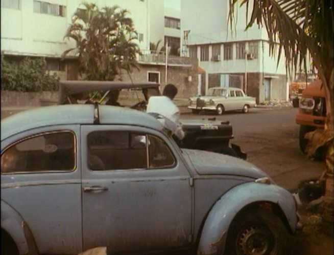 Mercedes-Benz 220 S