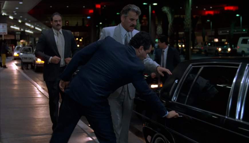 Cadillac Sedan DeVille Stretched Limousine